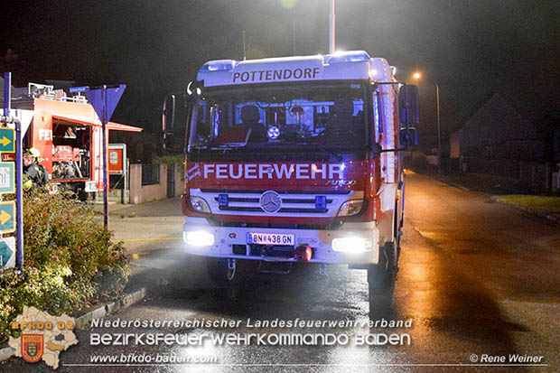 20161117 Wohnungsbrand in Pottendorf Foto: © Rene Weiner 20161117 Wohnungsbrand in Pottendorf Foto: © Rene Weiner