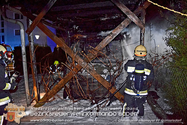 20161127 Vollbrand eines abgestellten Wohnmobils in Schoenau a.d.Triesting Foto: © Christopher Neumayer 20161127 Vollbrand eines abgestellten Wohnmobils in Schoenau a.d.Triesting Foto: © Christopher Neumayer