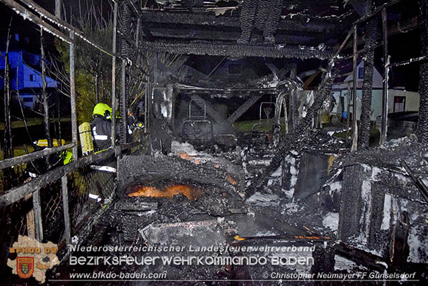 20161127 Vollbrand eines abgestellten Wohnmobils in Schoenau a.d.Triesting Foto: © Christopher Neumayer 20161127 Vollbrand eines abgestellten Wohnmobils in Schoenau a.d.Triesting Foto: © Christopher Neumayer