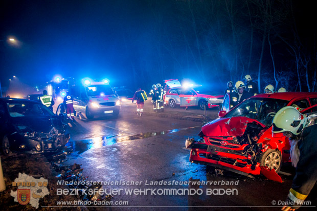 20161217 Menschenrettung Hirtenberg  Foto: © Daniel Wirth