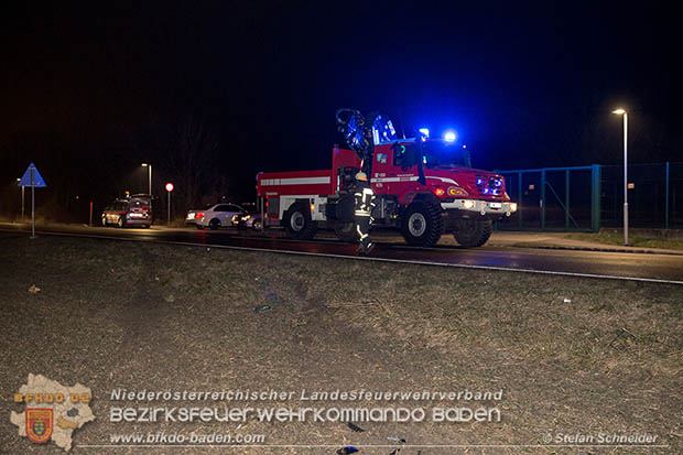 20161222 Verkehrsunfall Tribuswinkel Oberwaltersdorferstraße  Foto: © Stefan Schneider