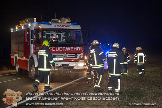 20161222 Verkehrsunfall Tribuswinkel Oberwaltersdorferstraße  Foto: © Stefan Schneider