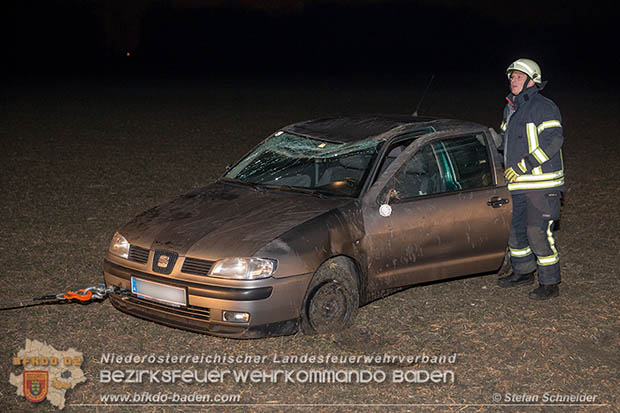 20161222 Verkehrsunfall Tribuswinkel Oberwaltersdorferstraße  Foto: © Stefan Schneider