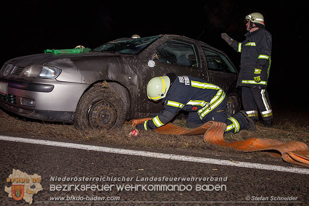 20161222 Verkehrsunfall Tribuswinkel Oberwaltersdorferstraße  Foto: © Stefan Schneider