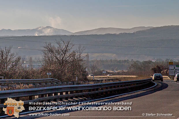 20161231 Vermutlicher Waldbrand in Enzesfeld-Lindabrunn  Foto: © Stefan Schneider