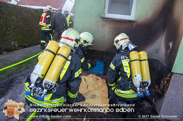 20170106 Brand bei einem Wohnhaus in Oyenhausen Foto: © Stefan Schneider 20170106 Brand bei einem Wohnhaus in Oyenhausen Foto: © Stefan Schneider