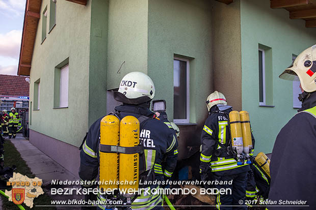 20170106 Brand bei einem Wohnhaus in Oyenhausen Foto: © Stefan Schneider 20170106 Brand bei einem Wohnhaus in Oyenhausen Foto: © Stefan Schneider