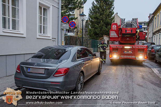20170113 Strumschaden bei Gasthaus in Baden Foto: © Freiwillige Feuerwehr Baden-Stadt www.ffbs.at 20170113 Strumschaden bei Gasthaus in Baden Foto: © Freiwillige Feuerwehr Baden-Stadt www.ffbs.at