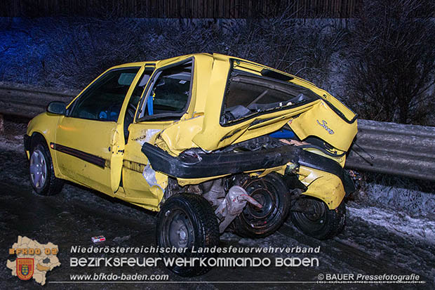 20170115 Massenunfall auf der A2 RFb Süden bei Baden Foto: © Manfred BAUER Pressefotografie 20170115 Massenunfall auf der A2 RFb Süden bei Baden Foto: © Manfred BAUER Pressefotografie
