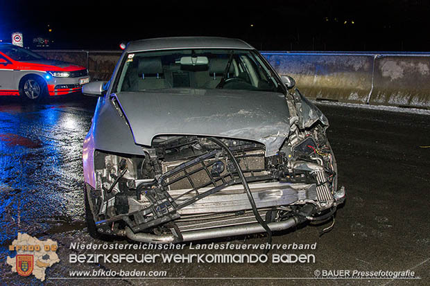 20170115 Massenunfall auf der A2 RFb Süden bei Baden Foto: © Manfred BAUER Pressefotografie 20170115 Massenunfall auf der A2 RFb Süden bei Baden Foto: © Manfred BAUER Pressefotografie