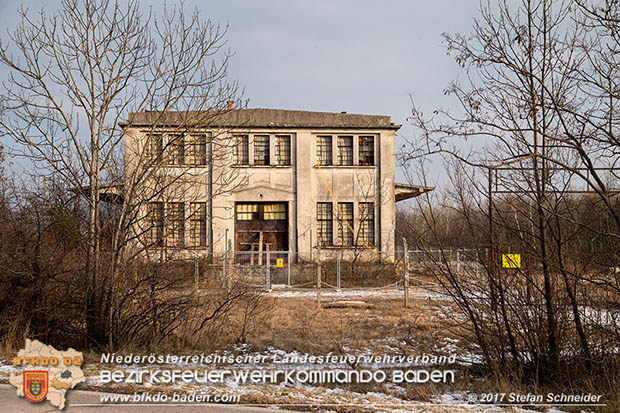 20170118 Sprengungen an einem alten Gebäude in Blumau zwecks Forschungsprojekt des AIT-AUSTRIAN INSTITUTE OF TECHNOLOGY Foto: © Stefan Schneider BFK Baden 20170118 Sprengungen an einem alten Gebäude in Blumau zwecks Forschungsprojekt des AIT-AUSTRIAN INSTITUTE OF TECHNOLOGY Foto: © Stefan Schneider BFK Baden