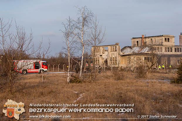 20170118 Sprengungen an einem alten Gebäude in Blumau zwecks Forschungsprojekt des AIT-AUSTRIAN INSTITUTE OF TECHNOLOGY Foto: © Stefan Schneider BFK Baden 20170118 Sprengungen an einem alten Gebäude in Blumau zwecks Forschungsprojekt des AIT-AUSTRIAN INSTITUTE OF TECHNOLOGY Foto: © Stefan Schneider BFK Baden