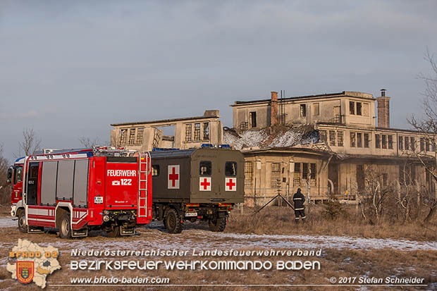 20170118 Sprengungen an einem alten Gebäude in Blumau zwecks Forschungsprojekt des AIT-AUSTRIAN INSTITUTE OF TECHNOLOGY Foto: © Stefan Schneider BFK Baden 20170118 Sprengungen an einem alten Gebäude in Blumau zwecks Forschungsprojekt des AIT-AUSTRIAN INSTITUTE OF TECHNOLOGY Foto: © Stefan Schneider BFK Baden