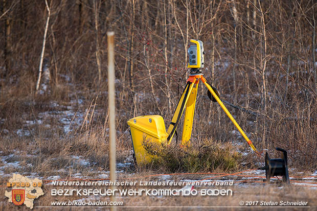 20170118 Sprengungen an einem alten Gebäude in Blumau zwecks Forschungsprojekt des AIT-AUSTRIAN INSTITUTE OF TECHNOLOGY Foto: © Stefan Schneider BFK Baden 20170118 Sprengungen an einem alten Gebäude in Blumau zwecks Forschungsprojekt des AIT-AUSTRIAN INSTITUTE OF TECHNOLOGY Foto: © Stefan Schneider BFK Baden