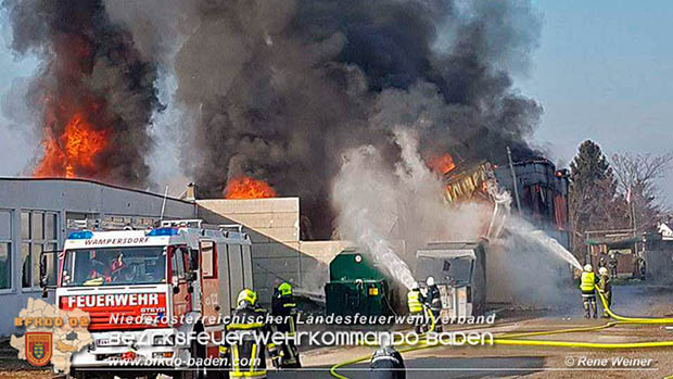 20170122 Großbrand bei Logistik Unternehmen in Wimpassing a.d.Leitha Bgld.  Foto: © ASB Rene Weiner AFK Ebreichsdorf