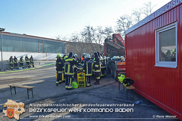 20170122 Großbrand bei Logistik Unternehmen in Wimpassing a.d.Leitha Bgld.  Foto: © ASB Rene Weiner AFK Ebreichsdorf