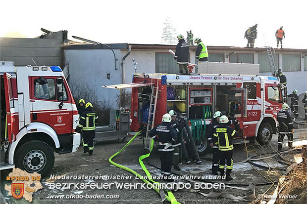20170122 Großbrand bei Logistik Unternehmen in Wimpassing a.d.Leitha Bgld.  Foto: © ASB Rene Weiner AFK Ebreichsdorf