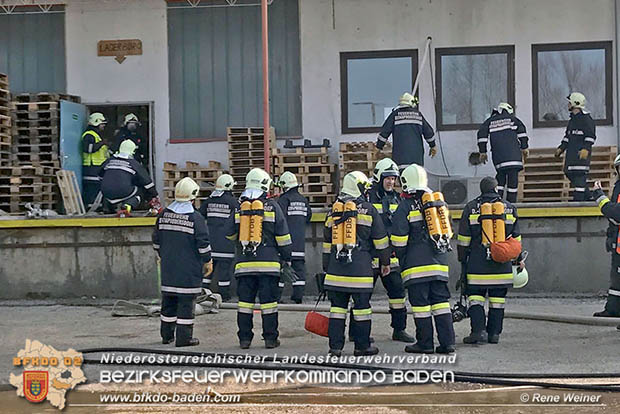 20170122 Großbrand bei Logistik Unternehmen in Wimpassing a.d.Leitha Bgld.  Foto: © ASB Rene Weiner AFK Ebreichsdorf