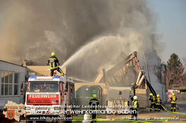 20170122 Großbrand bei Logistik Unternehmen in Wimpassing a.d.Leitha Bgld. Foto: © Thomas Lenger Monatsrevue.at 20170122 Großbrand bei Logistik Unternehmen in Wimpassing a.d.Leitha Bgld. Foto: © Thomas Lenger Monatsrevue.at