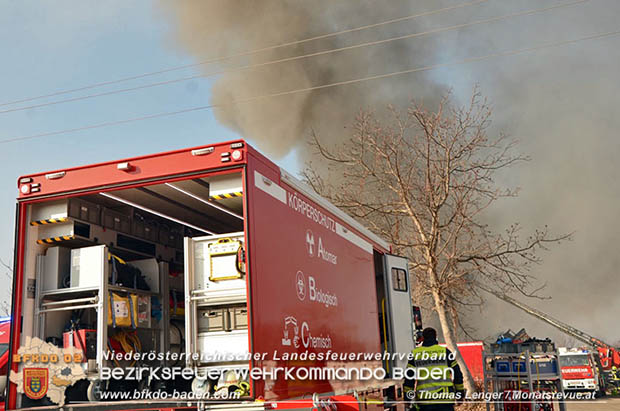 20170122 Großbrand bei Logistik Unternehmen in Wimpassing a.d.Leitha Bgld. Foto: © Thomas Lenger Monatsrevue.at 20170122 Großbrand bei Logistik Unternehmen in Wimpassing a.d.Leitha Bgld. Foto: © Thomas Lenger Monatsrevue.at