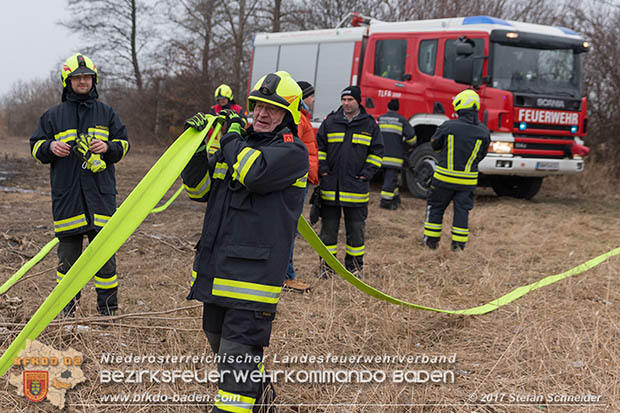 20170128 Brand eines Grünschnitthaufen in Tattendorf  Foto: © Stefan Schneider BFK Presseteam
