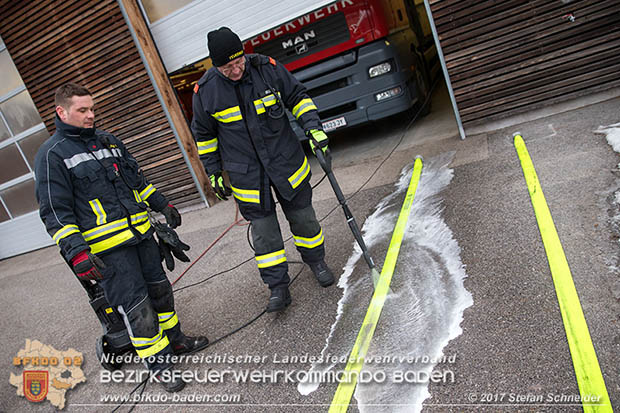 20170128 Brand eines Grünschnitthaufen in Tattendorf  Foto: © Stefan Schneider BFK Presseteam