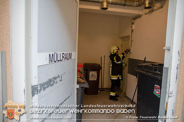 20170128 Müllbehälterbrand in Baden  Foto: © Freiwillige Feuerwehr Baden-Stadt/Stefan Schneider