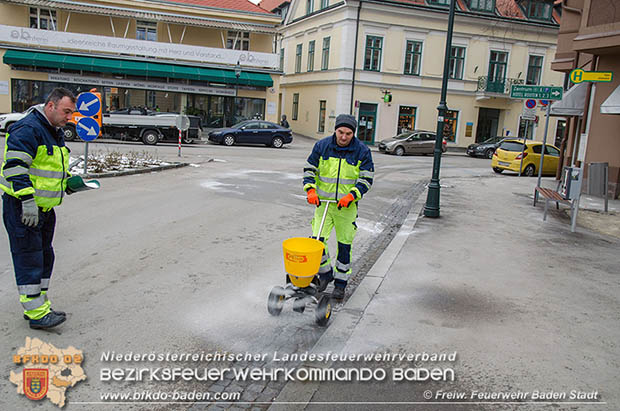 20170128 Müllbehälterbrand in Baden  Foto: © Freiwillige Feuerwehr Baden-Stadt/Stefan Schneider