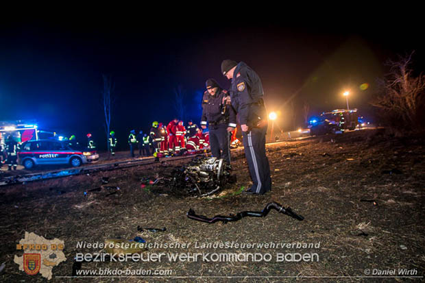 20170129 Folgenschwerer Verkehrsunfall mit zwei Toten auf der Landestrasse 4040 Leobersdorf-Sollenau  Foto: © Daniel Wirth