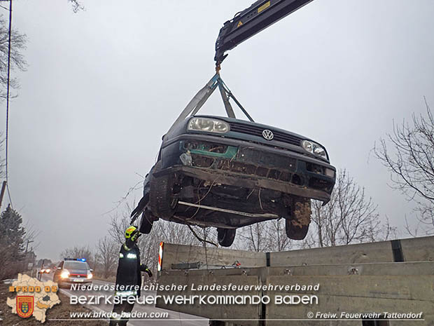 20170131 Verkehrsunfall L154 Tattendorf-Oberwaltersdorf Noe Bezirk Baden  Foto: Freiwillige Feuerwehr Tattendorf