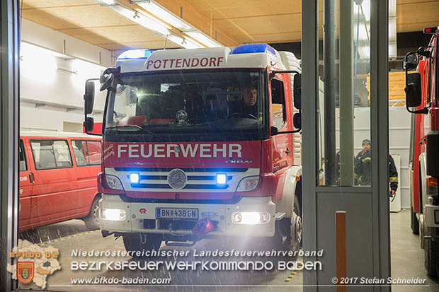 20170201 Suchaktion nach 22-jaehrigen Mann in Pottendorf Foto: Stefan Schneider BFK Baden 20170201 Suchaktion nach 22-jaehrigen Mann in Pottendorf Foto: Stefan Schneider BFK Baden