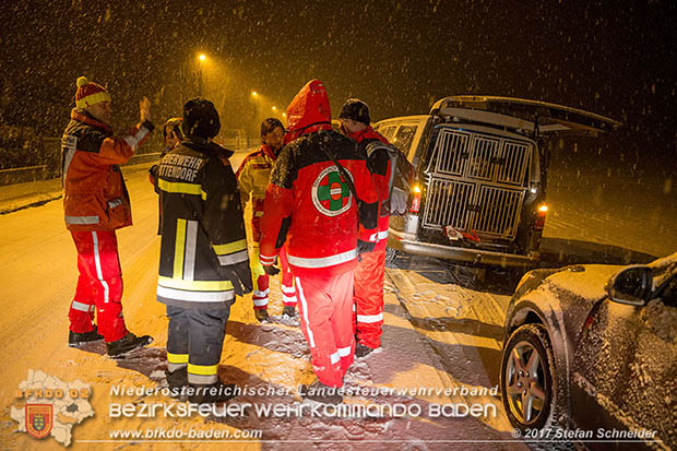 20170201 Suchaktion nach 22-jaehrigen Mann in Pottendorf Foto: Stefan Schneider BFK Baden 20170201 Suchaktion nach 22-jaehrigen Mann in Pottendorf Foto: Stefan Schneider BFK Baden
