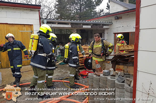 20170206 Brandeinsatz in Kottingbrunn  Foto:© Wolfgang Zöchling-Schlemmer u. Lukas Plank FF Schönau a.d.Triesting