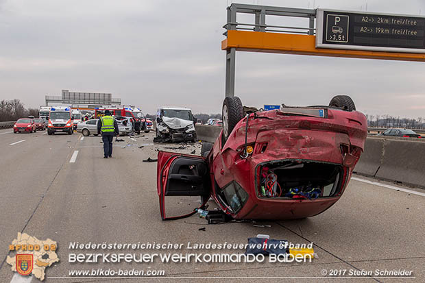 20170210 Massenunfall auf der A2 Südautobahn RFb Wien  Foto: © Stefan Schneider BFK Baden