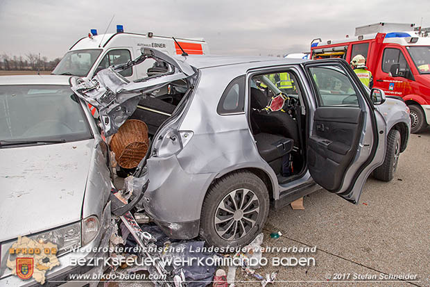 20170210 Massenunfall auf der A2 Südautobahn RFb Wien Foto: © Stefan Schneider BFK Baden