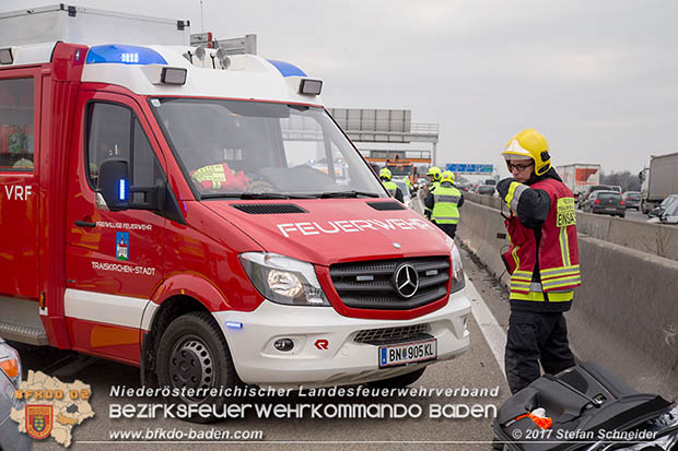20170210 Massenunfall auf der A2 Südautobahn RFb Wien Foto: © Stefan Schneider BFK Baden