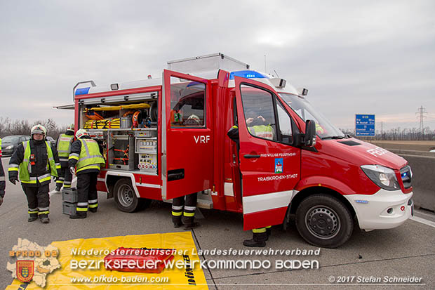 20170210 Massenunfall auf der A2 Südautobahn RFb Wien Foto: © Stefan Schneider BFK Baden