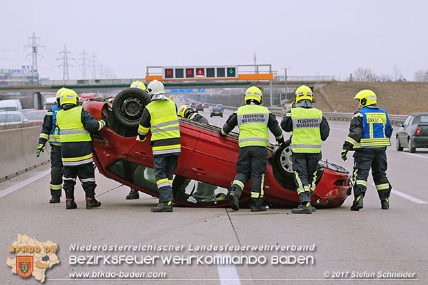 20170210 Massenunfall auf der A2 Südautobahn RFb Wien Foto: © Stefan Schneider BFK Baden