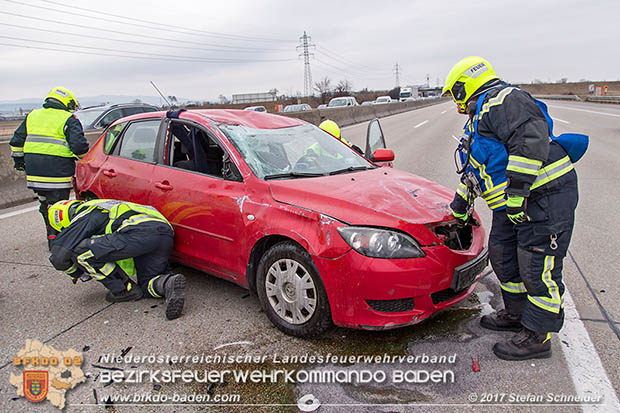 20170210 Massenunfall auf der A2 Südautobahn RFb Wien Foto: © Stefan Schneider BFK Baden