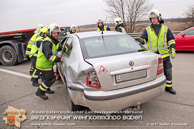 20170210 Massenunfall auf der A2 Südautobahn RFb Wien Foto: © Stefan Schneider BFK Baden
