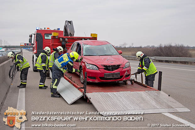 20170210 Massenunfall auf der A2 Südautobahn RFb Wien Foto: © Stefan Schneider BFK Baden