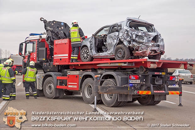 20170210 Massenunfall auf der A2 Südautobahn RFb Wien Foto: © Stefan Schneider BFK Baden