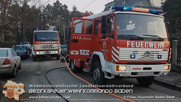 20170214 Müllwagen Lkw geriet in Baden Ortsteil Weikersdorf in Brand  Foto: © Stefan Schneider FF Baden-Stadt