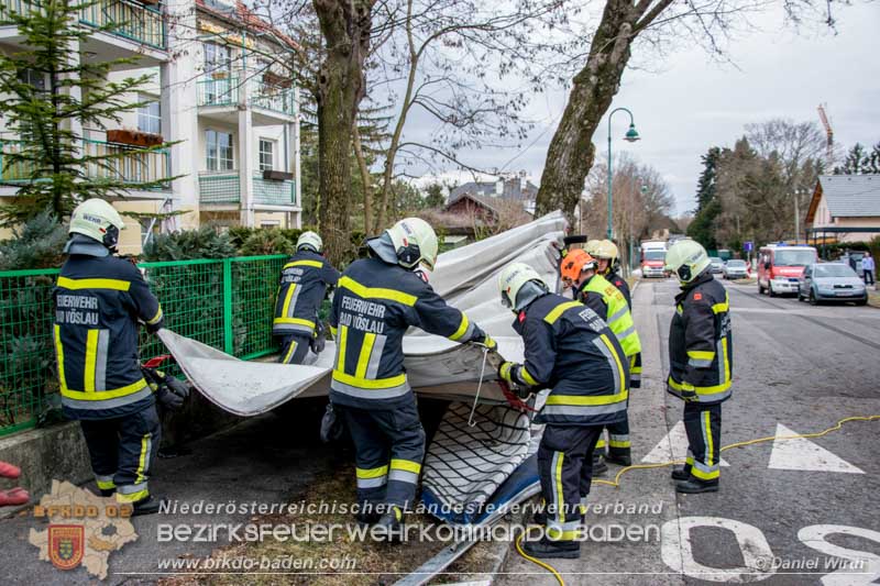 20170217 LKW Unfall in Bad Voeslau  Foto: © Daniel Wirth