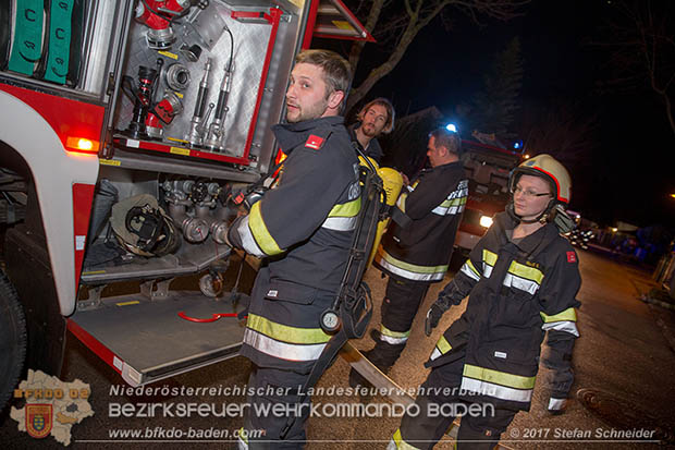 20170305 Brand in einem Reihenwohnhaus in Trumau Foto: © Stefan Schneider BFK 20170305 Brand in einem Reihenwohnhaus in Trumau Foto: © Stefan Schneider BFK