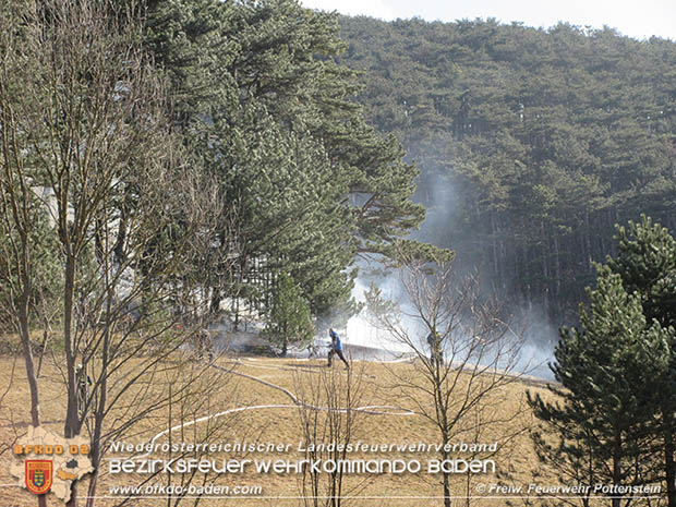20170307 Flurbrand auf der "Popp-Wiese" in Pottenstein Foto: © FF Pottenstein 20170307 Flurbrand auf der "Popp-Wiese" in Pottenstein Foto: © FF Pottenstein