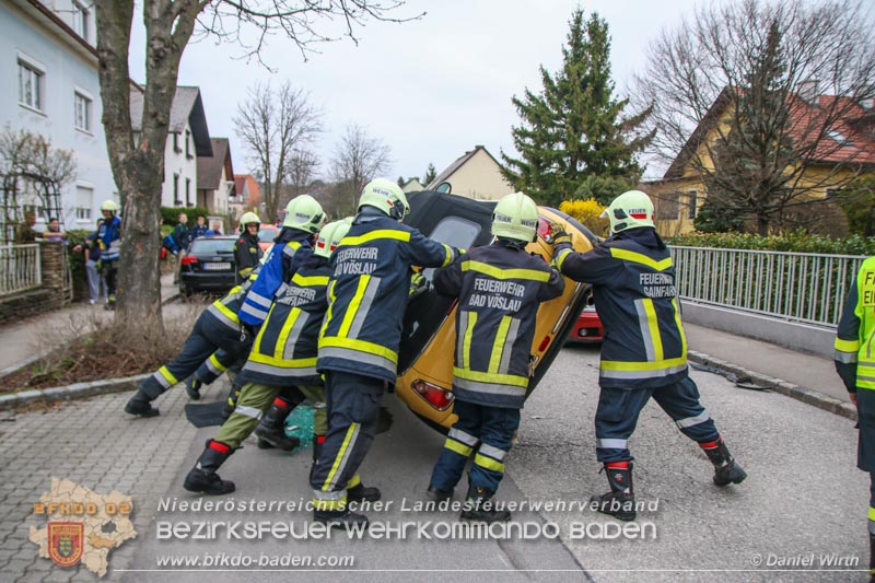 20170324 VU Menschenrettung Gainfarn Foto: © Daniel Wirth 20170324 VU Menschenrettung Gainfarn Foto: © Daniel Wirth