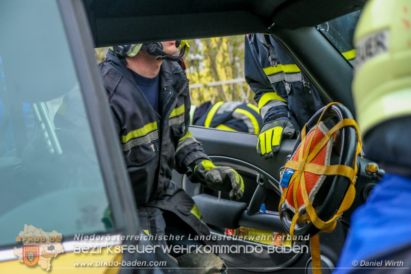 20170324 VU Menschenrettung Gainfarn Foto: © Daniel Wirth 20170324 VU Menschenrettung Gainfarn Foto: © Daniel Wirth