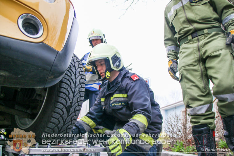 20170324 VU Menschenrettung Gainfarn Foto: © Daniel Wirth 20170324 VU Menschenrettung Gainfarn Foto: © Daniel Wirth