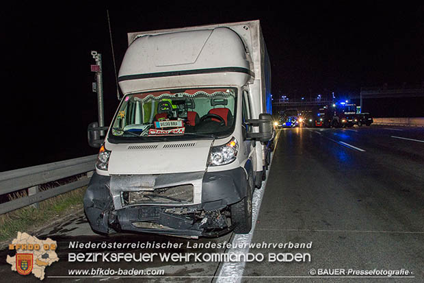 20170325 Verkehrsunfall mit mehreren Fahrzeugen auf der A2 Südautobahn  Foto: © Manfred Bauer Pressefotografie